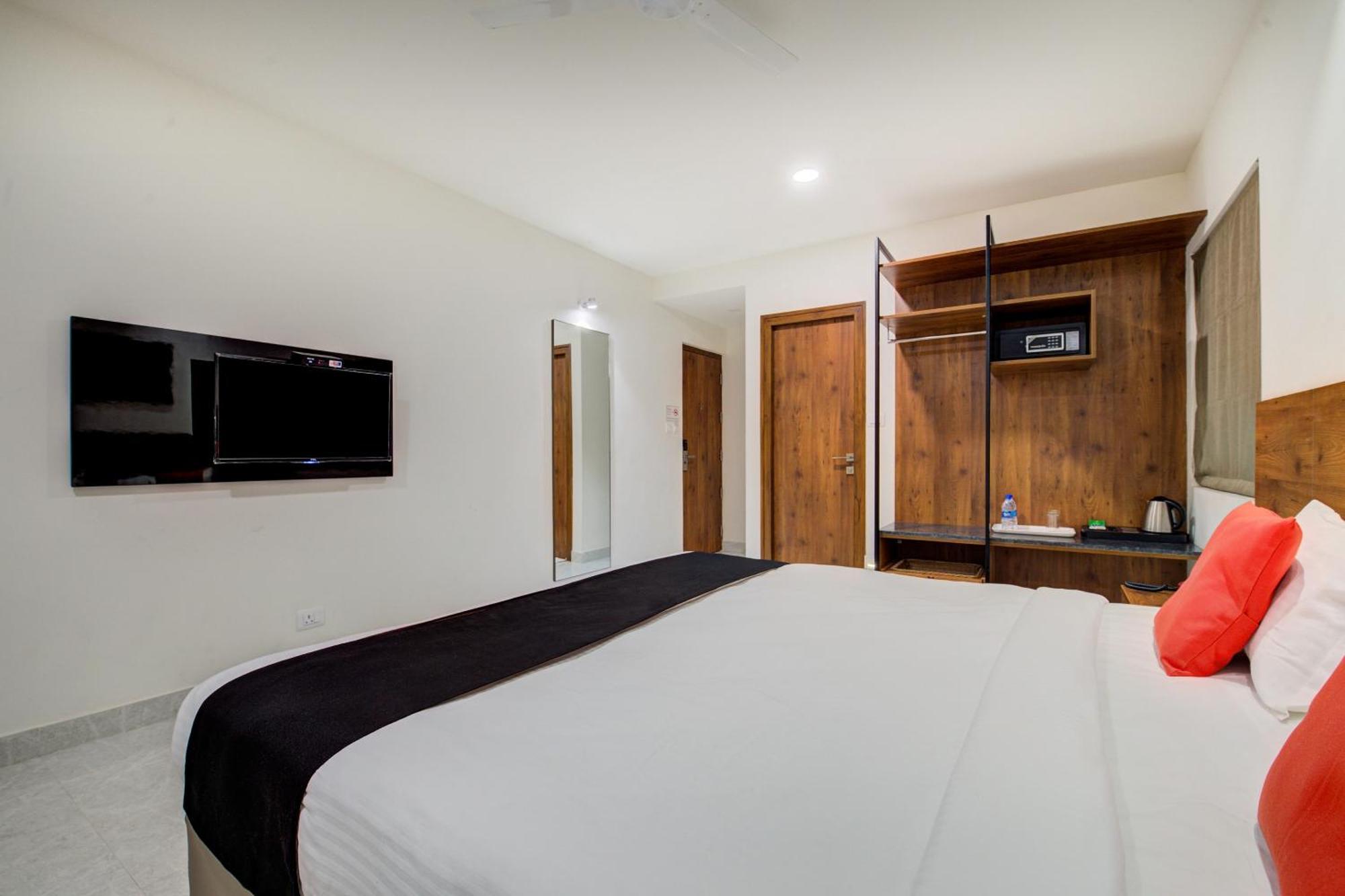 Arunaa Inn Airport Hotel,Chennai Dış mekan fotoğraf